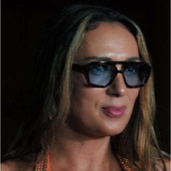 Meet your Posher, Yuliya - Picture 1 of 1